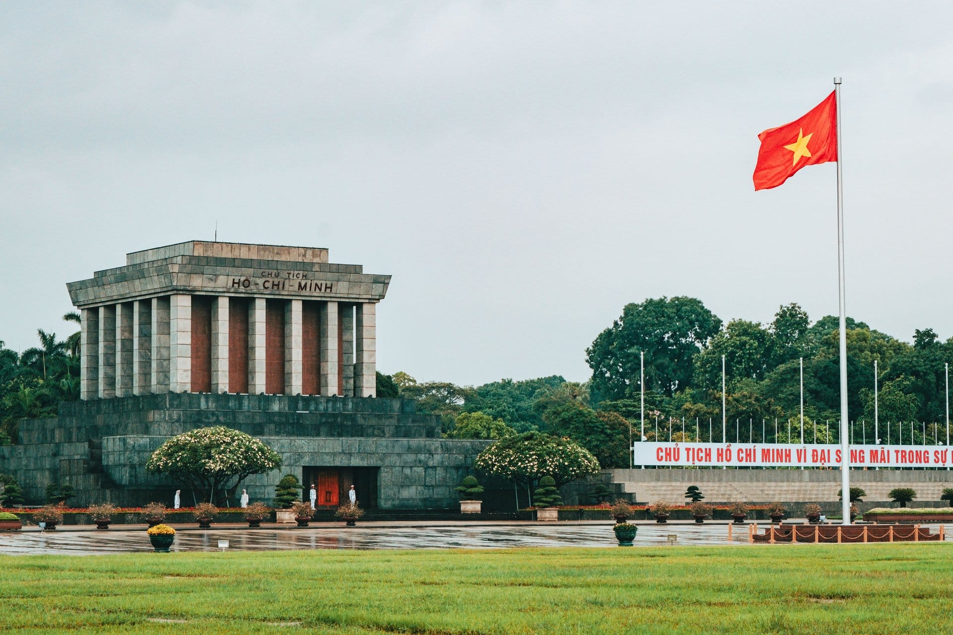All-Inclusive Vietnam Tour Packages: What's Included 2026